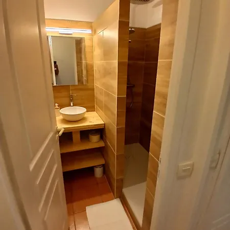Apartment Dans De Vacance Avec Piscine